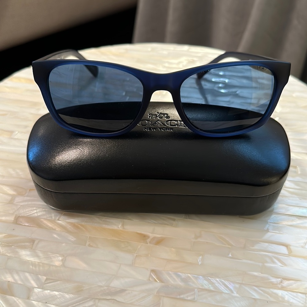 Coach - Men's Sunglasses with case